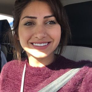 Meet your Posher, Hajer